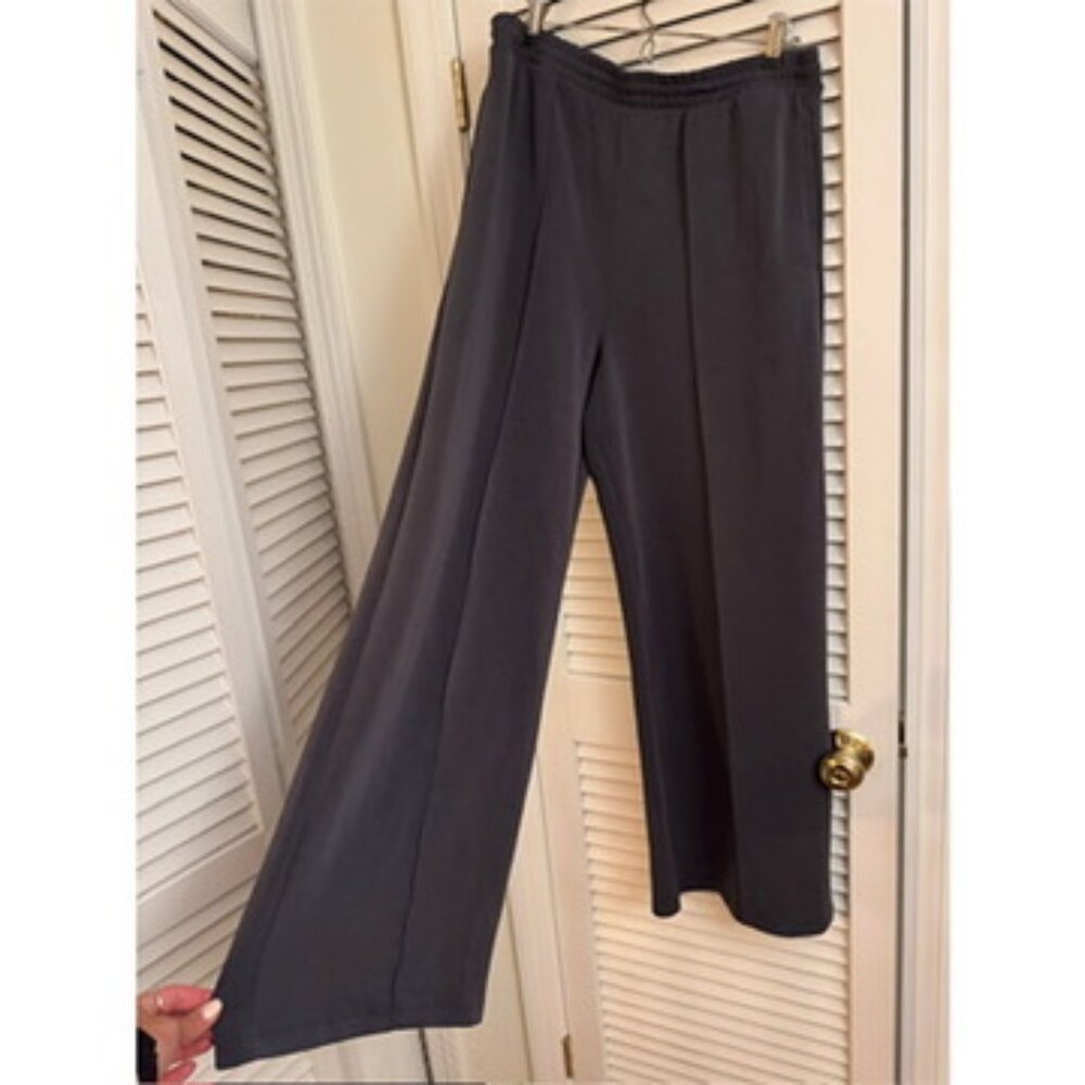 Victoria's Secret Sweatpants - Dark Grey, Size L